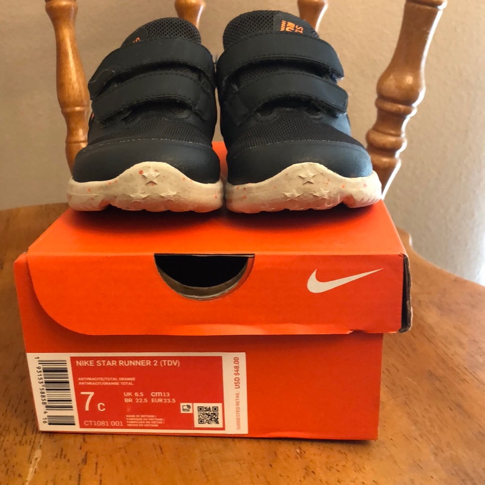 Toddler Nike Star runner 2 size 7C